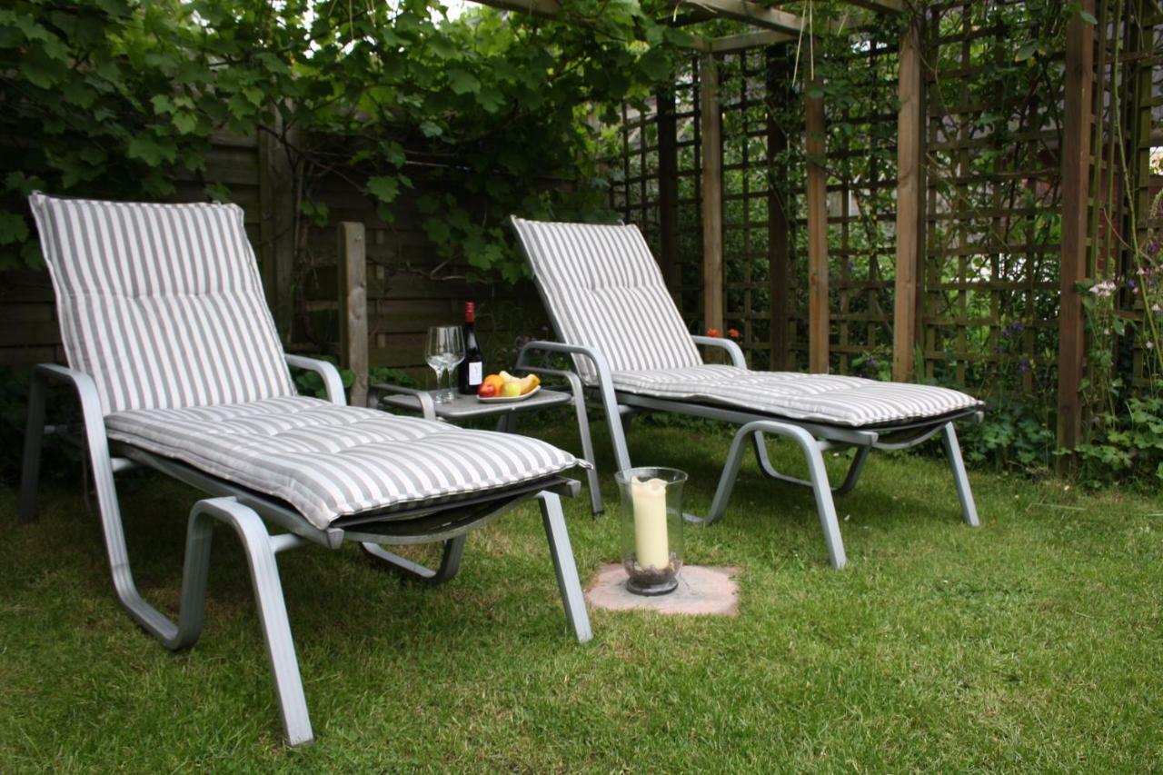 Privates Ferienzimmer An Der Nordsee Хузум Экстерьер фото